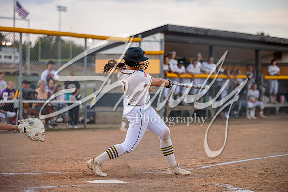 2023.10.03 FHS Softball Vs. Boonville (Senior Night)00841