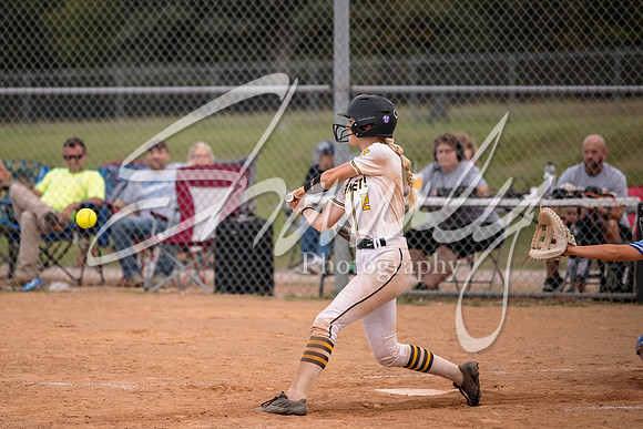 2023.10.03 FHS Softball Vs. Boonville (Senior Night)02119
