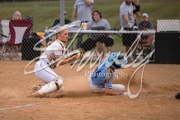 2023.10.03 FHS Softball Vs. Boonville (Senior Night)02332