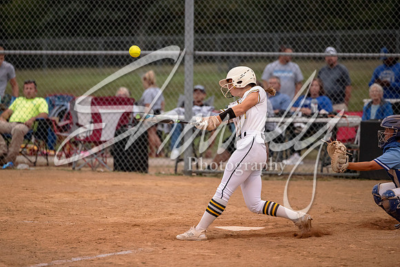 2023.10.03 FHS Softball Vs. Boonville (Senior Night)03211