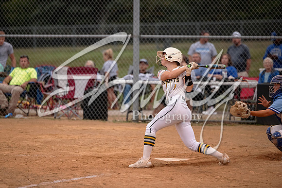 2023.10.03 FHS Softball Vs. Boonville (Senior Night)03213