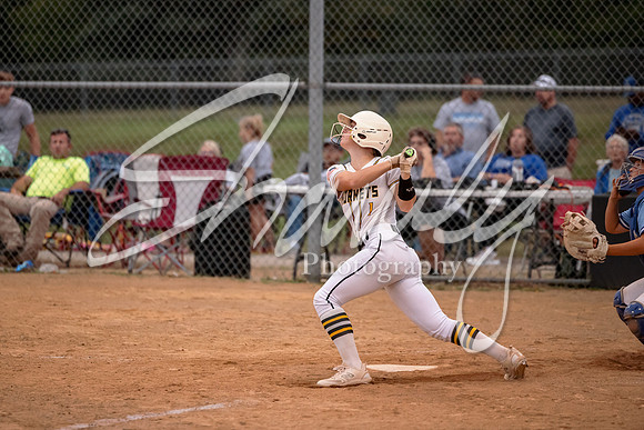 2023.10.03 FHS Softball Vs. Boonville (Senior Night)03215