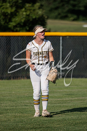 2022.09.01 FHS Softball Vs. Marshall2137