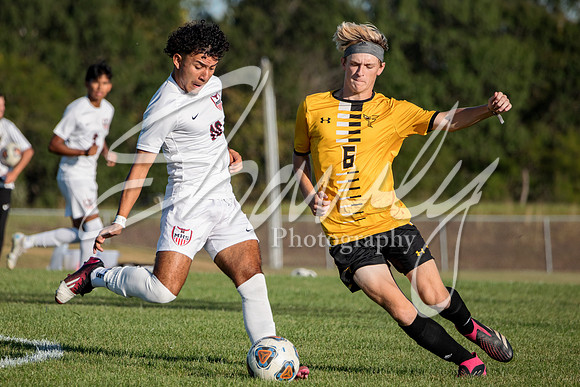 2023.10.05 FHS Soccer Vs. Marshall01223-Edit