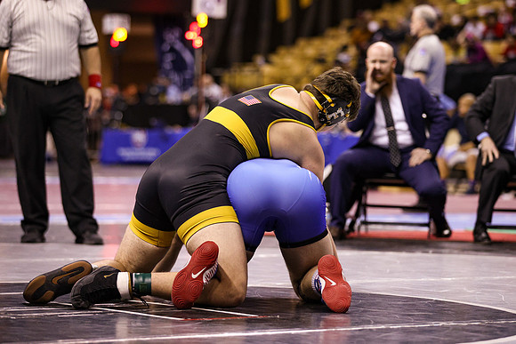2022.02.19 MSHSAA State Wrestling 220lb Championship0165