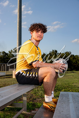 2023.09.27 FHS Soccer Seniors00040