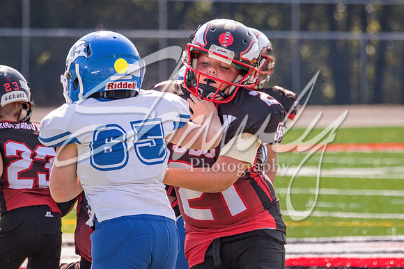 2023.09.23 S. Boone Area YMCA Football04282-Edit