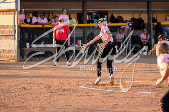 2023.10.10 FHS Softball Vs. Mexico00006