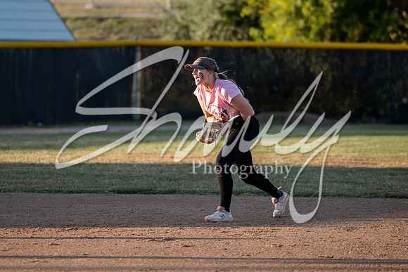 2023.10.10 FHS Softball Vs. Mexico00013