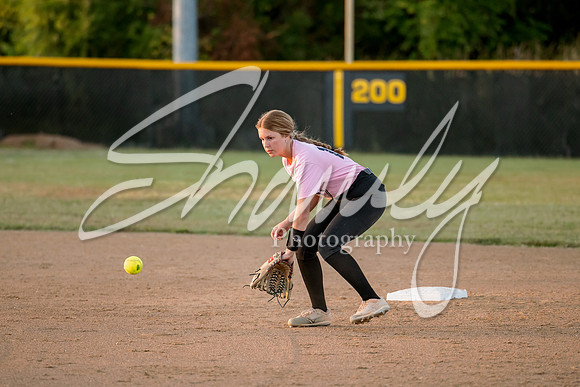 2023.10.10 FHS Softball Vs. Mexico00036