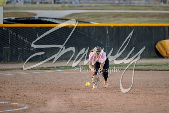 2023.10.10 FHS Softball Vs. Mexico00041