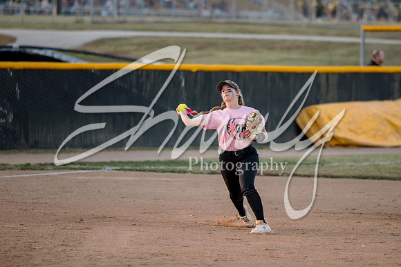2023.10.10 FHS Softball Vs. Mexico00047