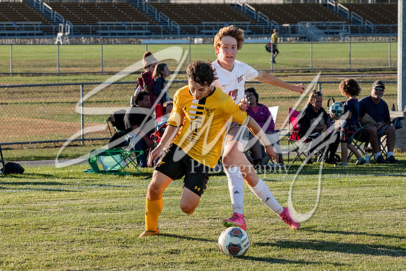 2023.10.12 FHS Soccer Vs. S. Boone00600
