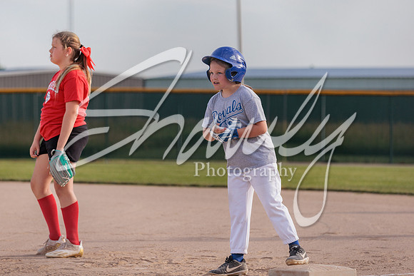 2022.06.15 Fulton Parks & Rec Softball1074