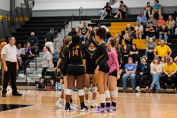 2023.10.23 FHS Volleyball District Championship-1