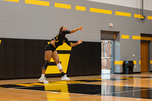 2023.10.23 FHS Volleyball District Championship-29