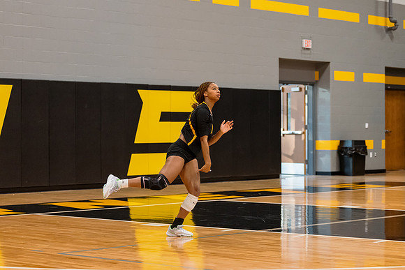 2023.10.23 FHS Volleyball District Championship-32