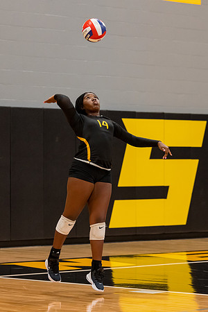 2023.10.23 FHS Volleyball District Championship-38