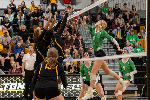2023.10.26 FHS Volleyball Vs. Blair Oaks-219