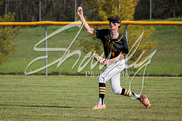 2022.04.22 FHS Baseball Vs. Blair Oaksl2250