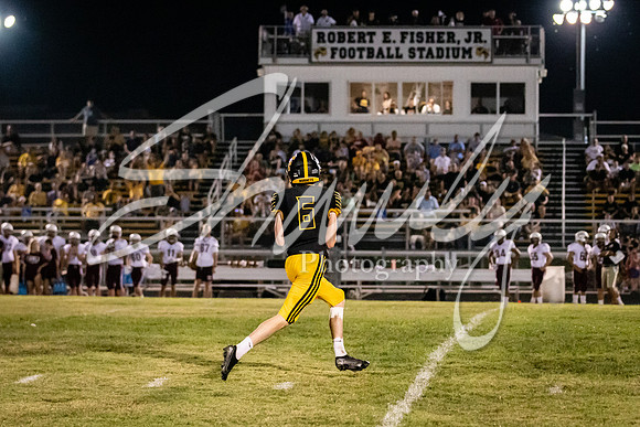 2021.08.27 FHS Football Vs. Osage03008