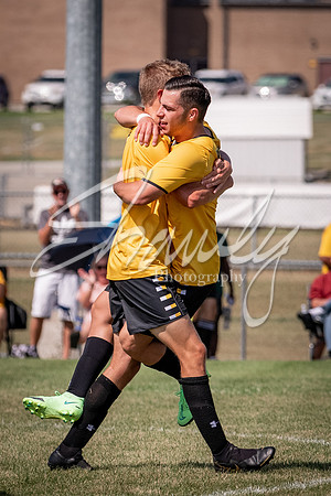 2021.08.27 FHS Boys Soccer00263