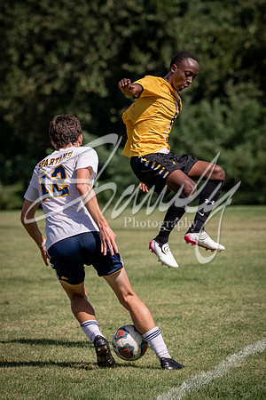 2021.08.27 FHS Boys Soccer00155