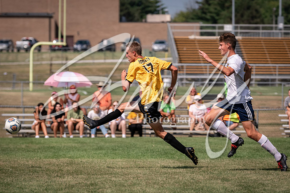 2021.08.27 FHS Boys Soccer00234