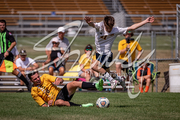 2021.08.27 FHS Boys Soccer01217