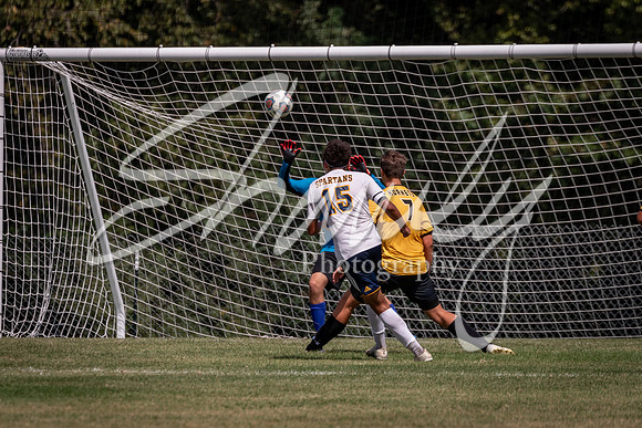 2021.08.27 FHS Boys Soccer01639