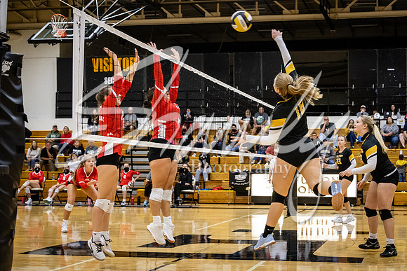 2020.09.29 FHS Volleyball Vs. Hannibal_00764