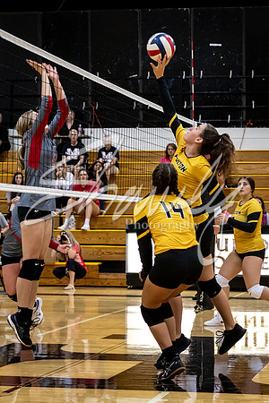2021.08.30 FHS Volleyball Vs. Mexico01476