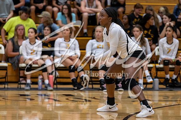 2021.08.30 FHS Volleyball Vs. Mexico00420