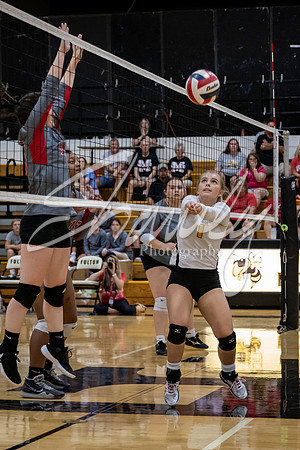 2021.08.30 FHS Volleyball Vs. Mexico02190