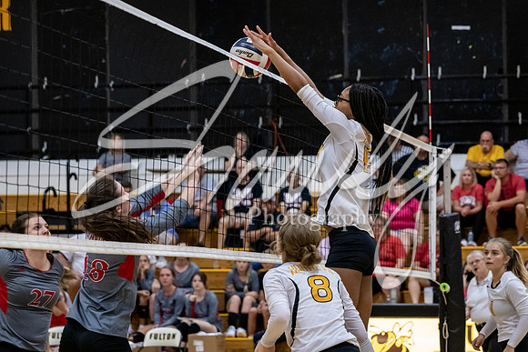 2021.08.30 FHS Volleyball Vs. Mexico02340