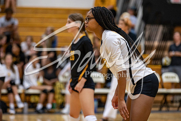 2021.08.30 FHS Volleyball Vs. Mexico00557