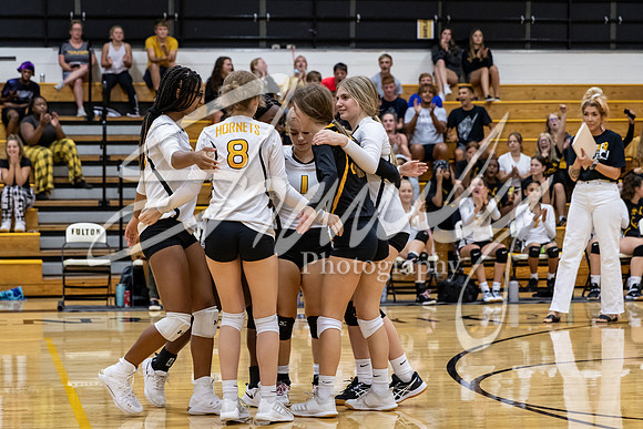2021.08.30 FHS Volleyball Vs. Mexico02036