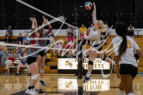 2021.08.30 FHS Volleyball Vs. Mexico04015