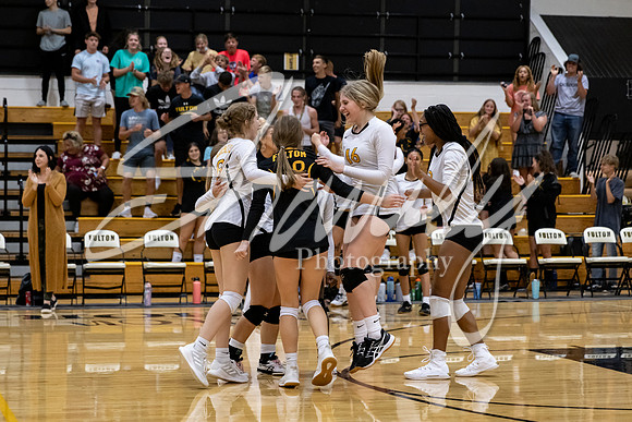 2021.08.30 FHS Volleyball Vs. Mexico05754