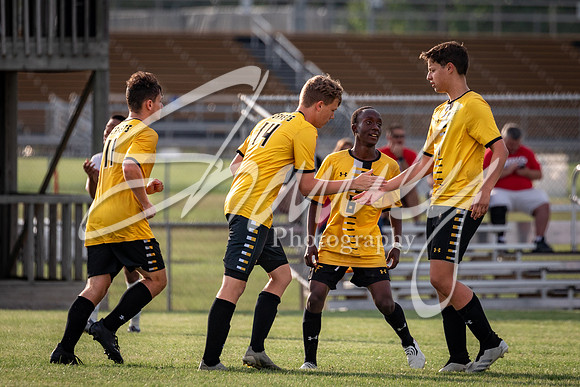 2021.09.02 FHS Boys Soccer Vs. Mexico02946