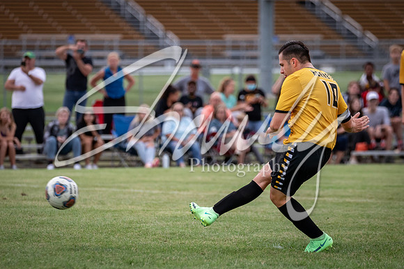 2021.09.02 FHS Boys Soccer Vs. Mexico04193
