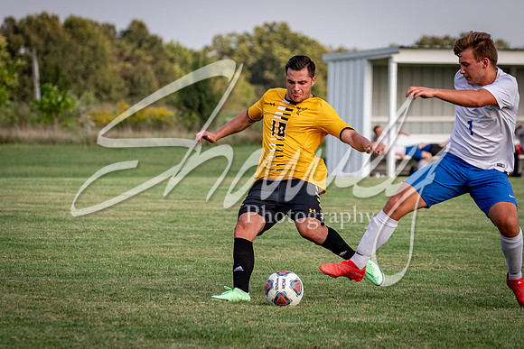 2021.09.07 FHS Boys Soccer Vs. Boonville00435