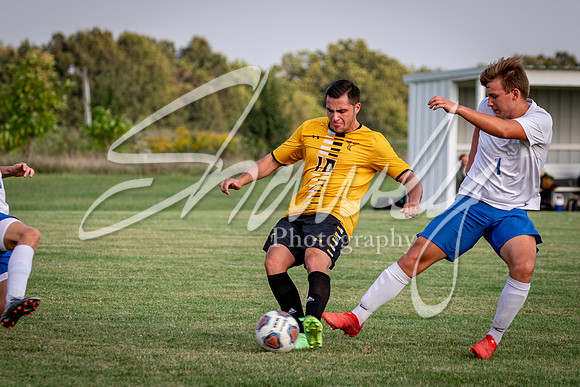 2021.09.07 FHS Boys Soccer Vs. Boonville00436