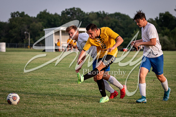 2021.09.07 FHS Boys Soccer Vs. Boonville00503