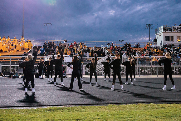 2022.09.23 FHS Football Vs. Moberly0267
