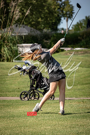 2021.09.09 FHS Girls Golf00065