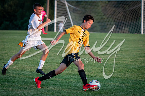 2021.09.09 FHS Boys Soccer Vs. MMA03023
