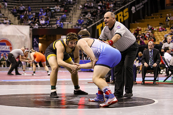 2022.02.19 MSHSAA State Wrestling 220lb Championship0044
