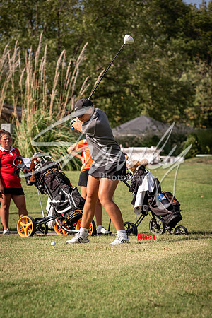 2021.09.20 FHS Gilrs Golf00301