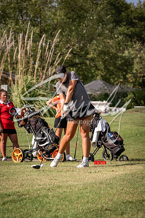 2021.09.20 FHS Gilrs Golf00303